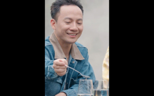 Đinh Tiến Đạt Tự Tạo Âm Thanh Trong Thử Thách Bóc Túi Mù Của Mình